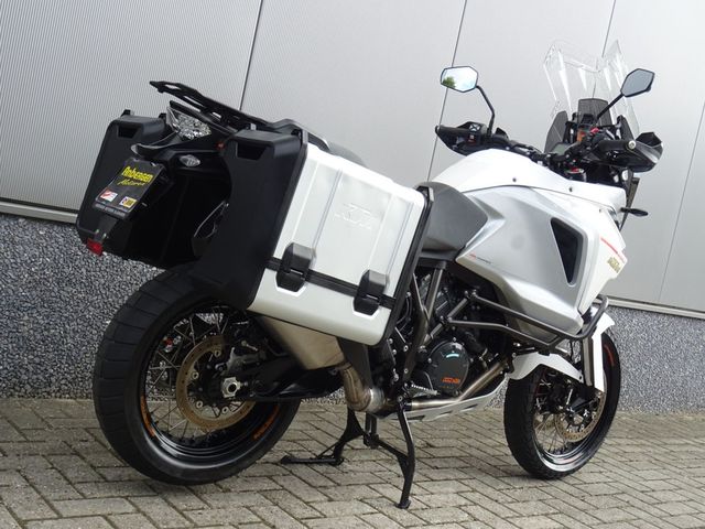 ktm - 1290-super-adventure