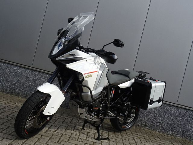 ktm - 1290-super-adventure