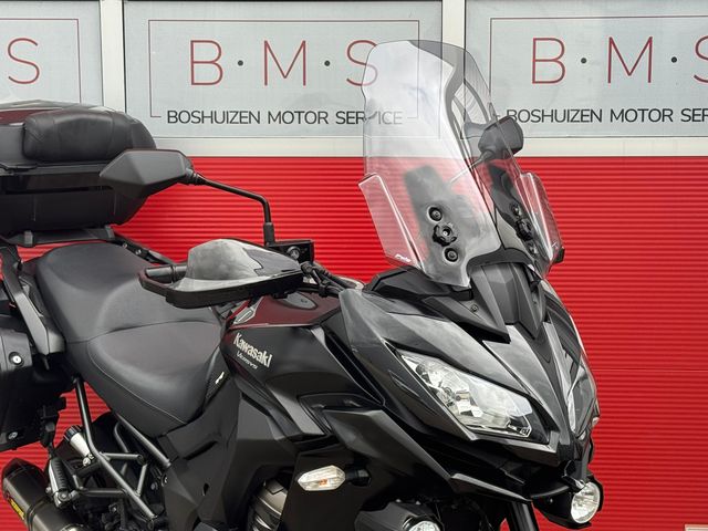 kawasaki - versys-1000-grand-tourer