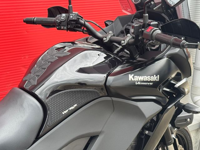 kawasaki - versys-1000-grand-tourer