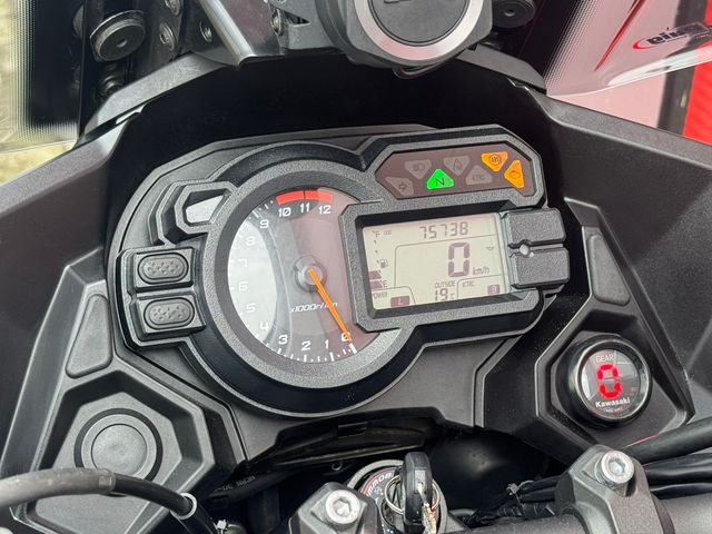 kawasaki - versys-1000-grand-tourer