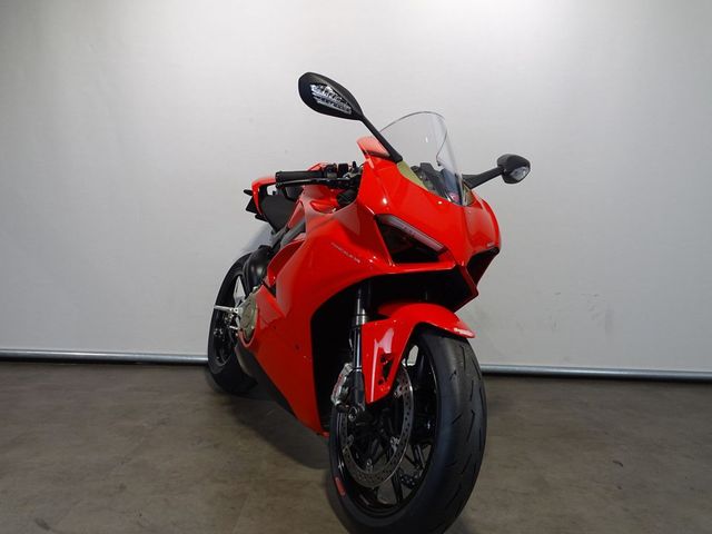 ducati - panigale-v4