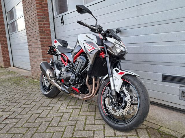 kawasaki - z900-70kw