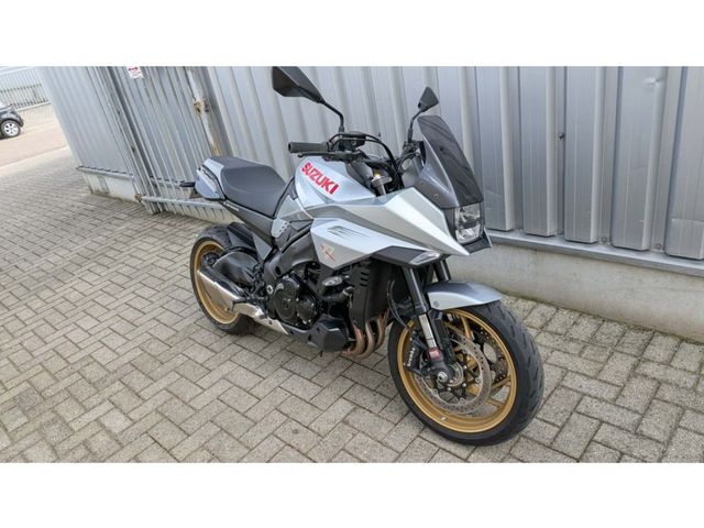 suzuki - gsx-s-1000-katana