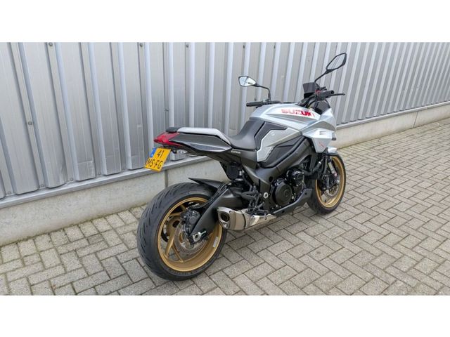 suzuki - gsx-s-1000-katana