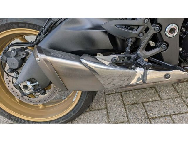 suzuki - gsx-s-1000-katana