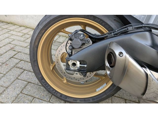 suzuki - gsx-s-1000-katana