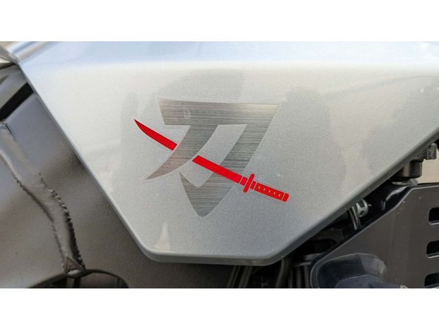 suzuki - gsx-s-1000-katana