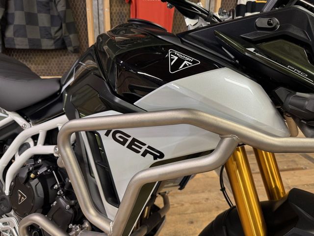 triumph - tiger-900-rally-pro