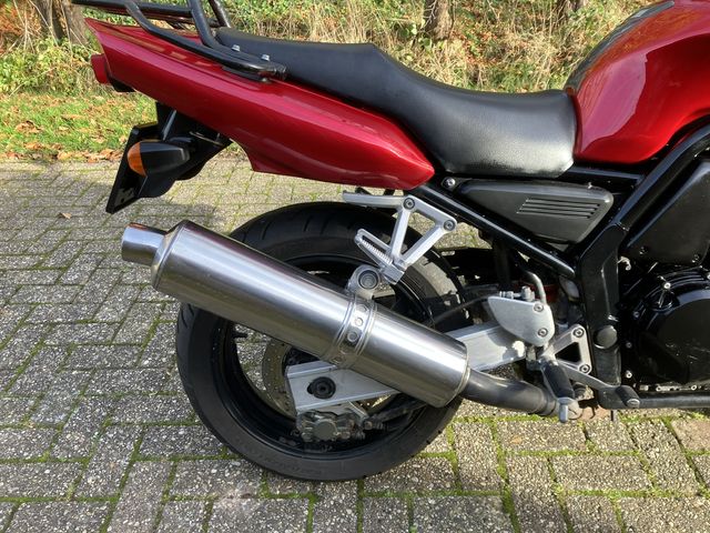 yamaha - fzs-600-fazer