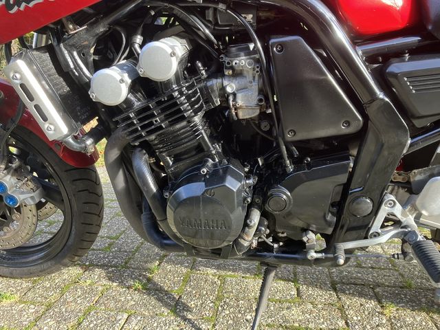 yamaha - fzs-600-fazer