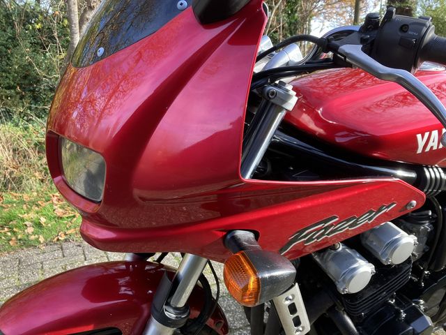 yamaha - fzs-600-fazer