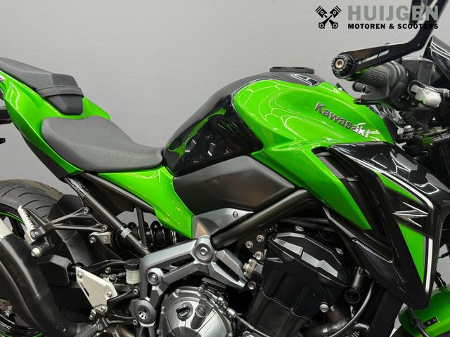 kawasaki - z900