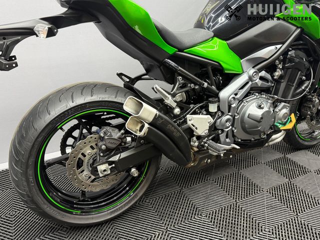 kawasaki - z900
