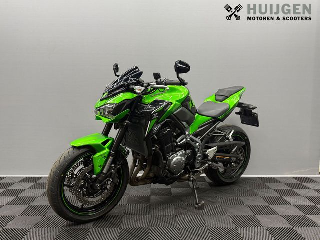 kawasaki - z900