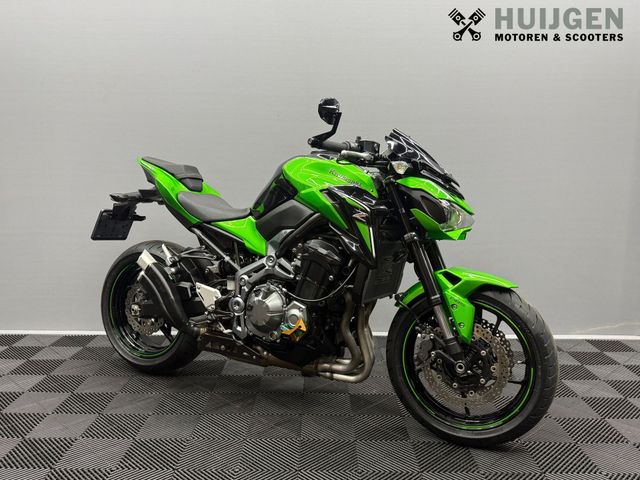 kawasaki - z900
