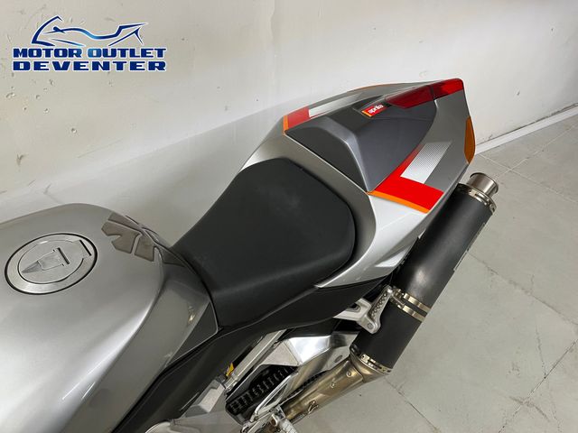 aprilia - rsv-1000-r