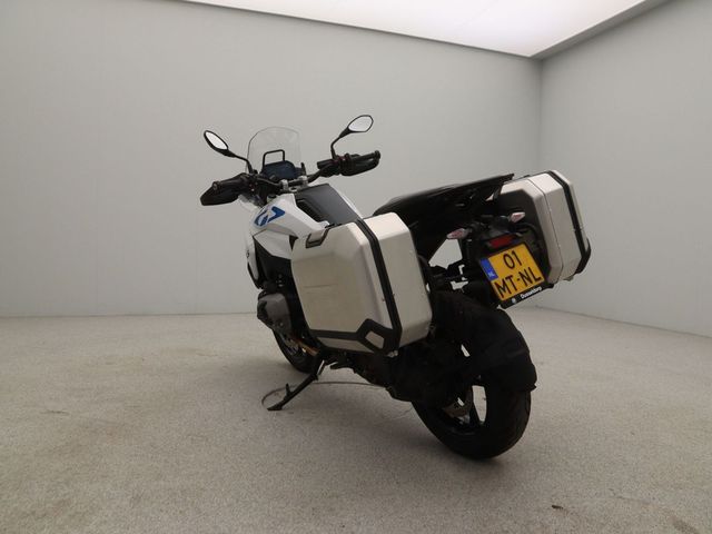 bmw - r-1300-gs