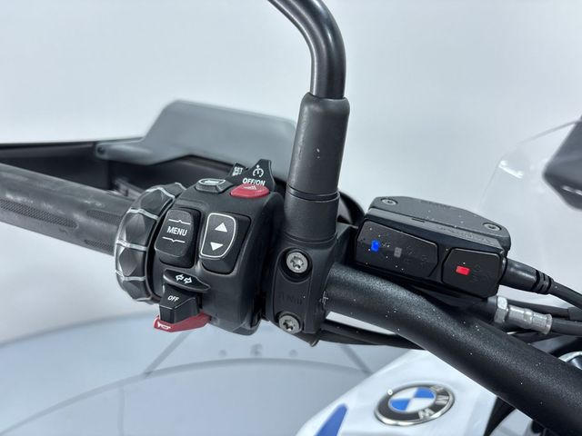 bmw - r-1300-gs