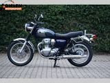 KAWASAKI W800