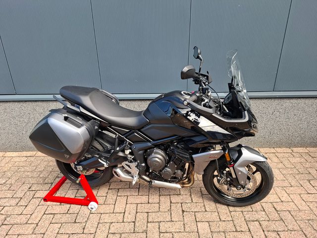 triumph - tiger-sport-660
