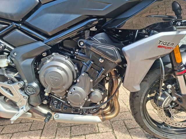 triumph - tiger-sport-660
