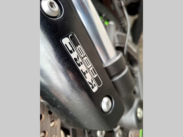 kawasaki - z-1000-sx-abs