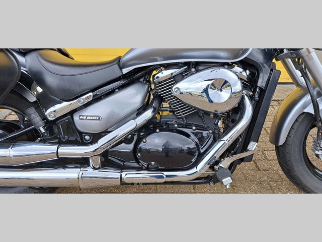suzuki - intruder-m-800