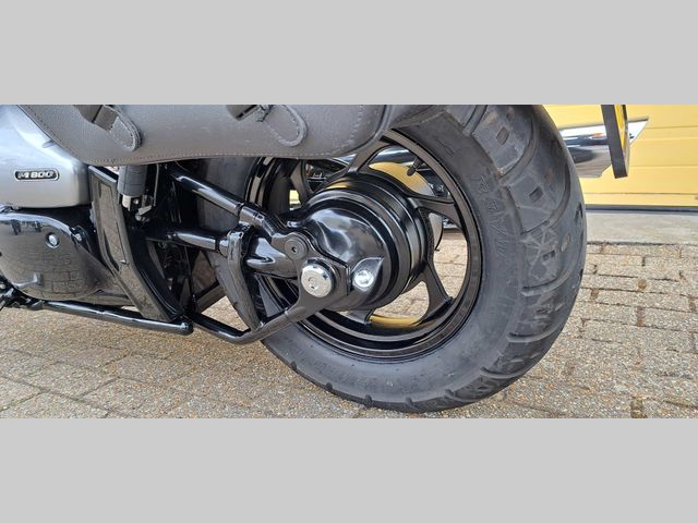 suzuki - intruder-m-800