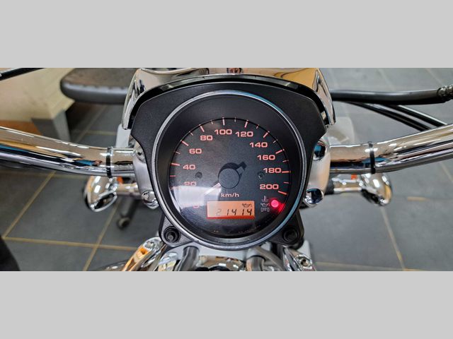 suzuki - intruder-m-800