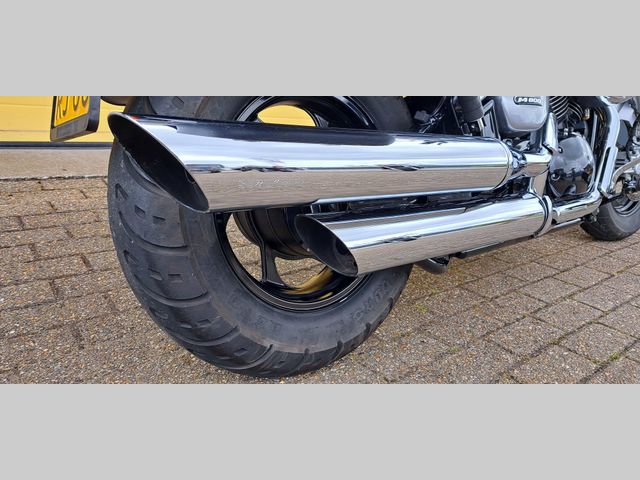 suzuki - intruder-m-800