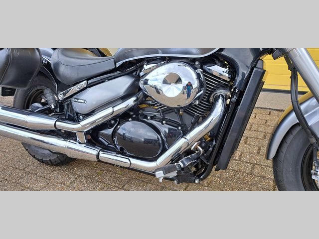 suzuki - intruder-m-800