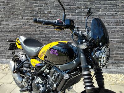 ROYAL ENFIELD GUERRILLA 450 – foto 4
