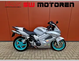 Honda VFR 800 FI Vtec 2002 occasion