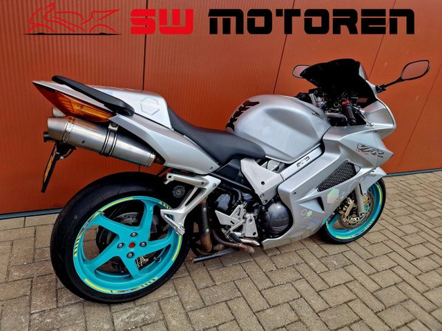 honda - vfr-800-fi-vtec-abs