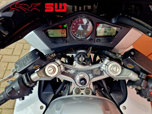 honda - vfr-800-fi-vtec-abs