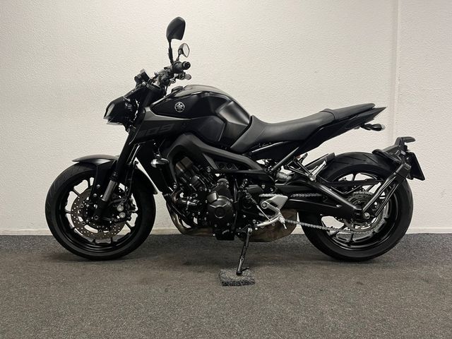 yamaha - mt-09-abs
