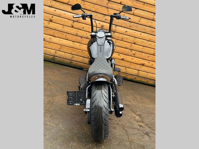 harley-davidson - heritage-softail-classic-114-flhcs