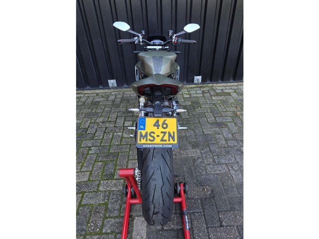 ducati - streetfighter-v2