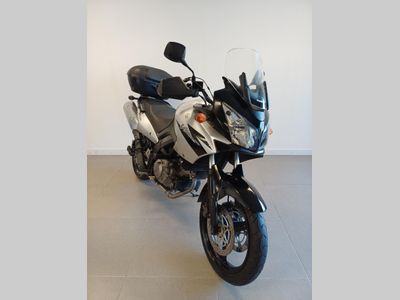 SUZUKI V-STROM DL 650 – foto 4