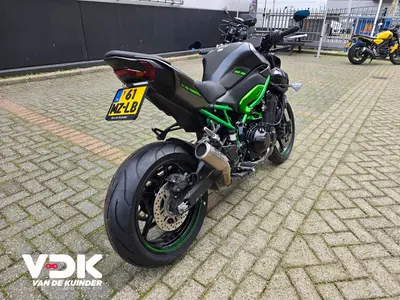 KAWASAKI Z900 – foto 4
