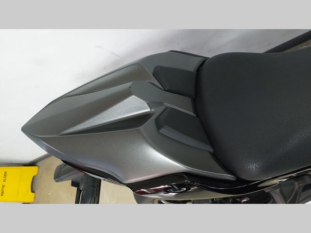 kawasaki - z650-abs