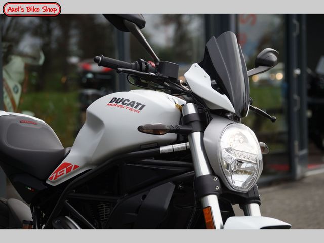 ducati - monster-797