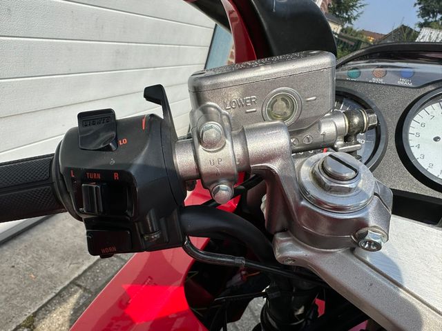 honda - vfr-750-f