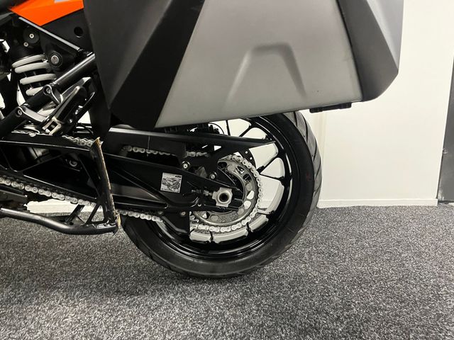 ktm - 1290-super-adventure-s