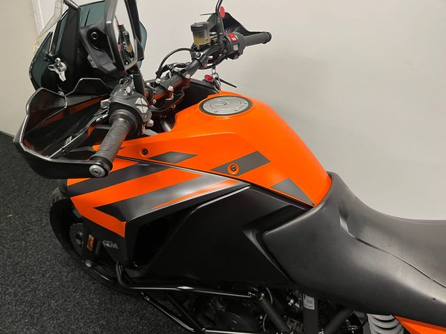 ktm - 1290-super-adventure-s