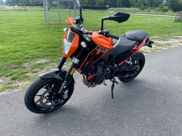 ktm - 690-duke-abs