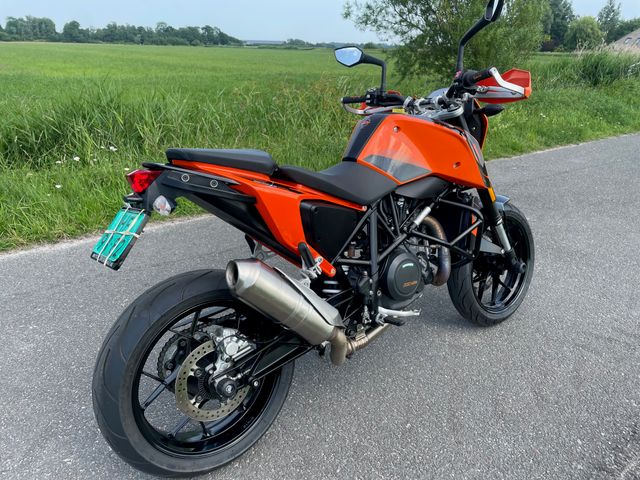 ktm - 690-duke-abs