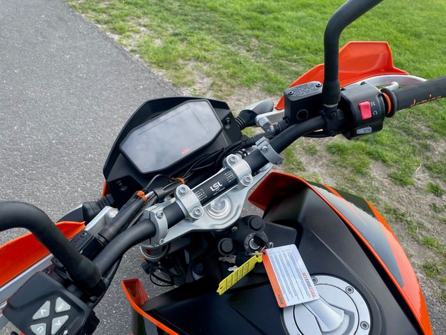 ktm - 690-duke-abs