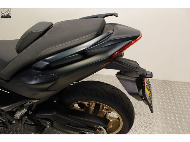 yamaha - tmax-tech-max